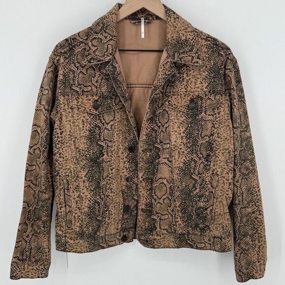 Free People Snakeskin Print Trucker Denim Jacket Brown Size XS - Picture 1 of 4